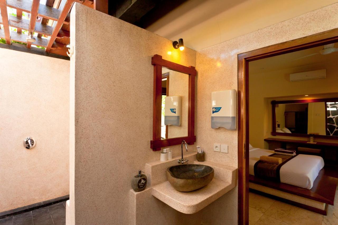 Taman Senang - Private Pool Villas - Gili Air Exterior photo