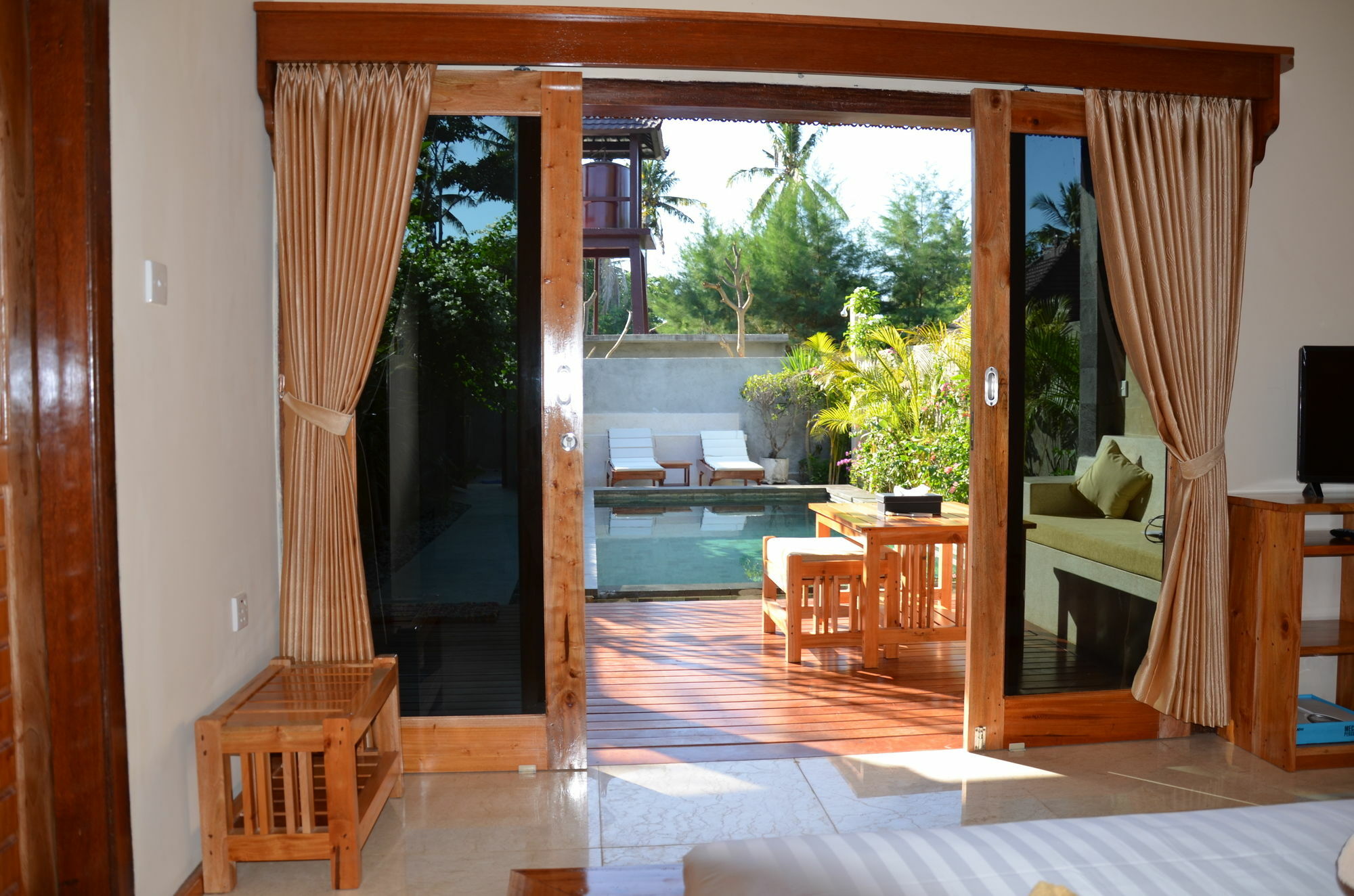 Taman Senang - Private Pool Villas - Gili Air Exterior photo